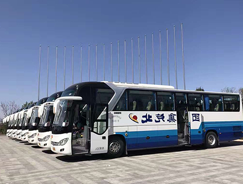 大巴車